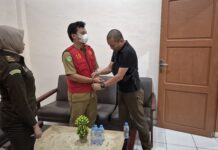 Kejari Luwu Timur Tahan Kades Balai Kembang Setelah Ditetapkan Sebagai Tersangka Dugaan Korupsi