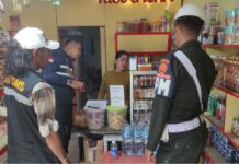 Bea Cukai Morowali dan Subdenpom TNI AD Opsar Penjualan Rokok Ilegal di Bahodopi