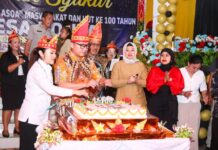 HUT Desa Ronta ke 100, Bupati Morut Beri Apresiasi Juara Lomba Desa Tingkat Kabupaten