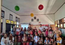 Kolaborasi Yayasan Celosia Marennu Indonesia dan Save The Children Melakukan Regenerasi Dokter Kecil