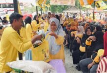 Peringati HUT Partai Golkar ke-61, DPD Partai Golkar Luwu Utara Gelar Pasar Murah di Tiga Kecamatan