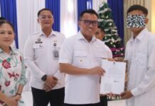 Momentum Natal 2025, Bupati Beri Remisi Kepada 28 WBP Lapas Kolonodale