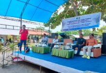 Bupati Luwu Utara Hadiri Pembubaran Tim Aksi Damai dan Silaturahmi dengan PGRI di Pantai Seta-seta