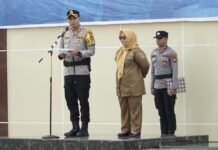 Jelang Natal 2025 dan Tahun Baru 2026, Polres Luwu Timur Apel Pasukan Ops Lilin
