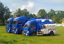 Warga Heran Ada Tiga Unit Mobil Tangki BBM Parkir di Lapangan Lanosi, Kapolsek : Datang Natalan