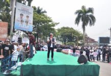 Dukung Penuh Pemekaran Provinsi Luwu Raya, Ini yang Disampaikan Ketua DRPD Luwu Utara Saat Orasi