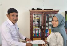 Tekankan Disiplin Kerja dan Jaga Integritas, Kepala Disporapar Luwu Utara Resmi Serahkan SK PPPK Paruh Waktu