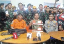 Black Box Pesawat ATR 42-500 Tiba di Posko Aju, Pangdam Hasanuddin Perlihatkan Publik