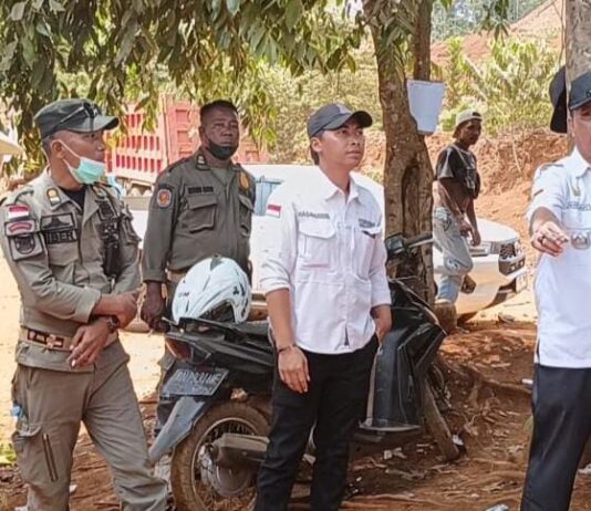 Debu Tambang Resahkan Warga, Camat Petasia Barat Tinjau Lokasi Hauling Tontowea