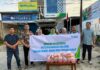 Peduli Sosial di Bulan Ramadhan, BPJS Ketenagakerjaan Luwu Utara Bagi Takjil Kepada Pengendara