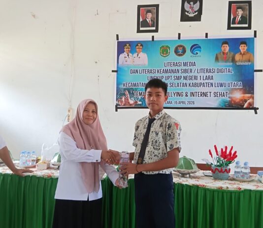 Kepsek SMPN 1 Lara Apresiasi Kegiatan Literasi Digital yang Dilaksanakan Diskominfo-SP Luwu Utara