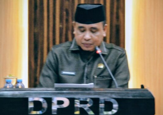 Sarkawi Sorot Proyek Gerbang Burau, Sudah Cair Rp. 1,5 Miliar Tanpa Hasil