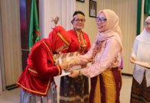 Wakili Bupati, Kadis PMD Luwu Utara Tutup Workshop dan Pertunjukan Tari Pajaga Lili Rongkong