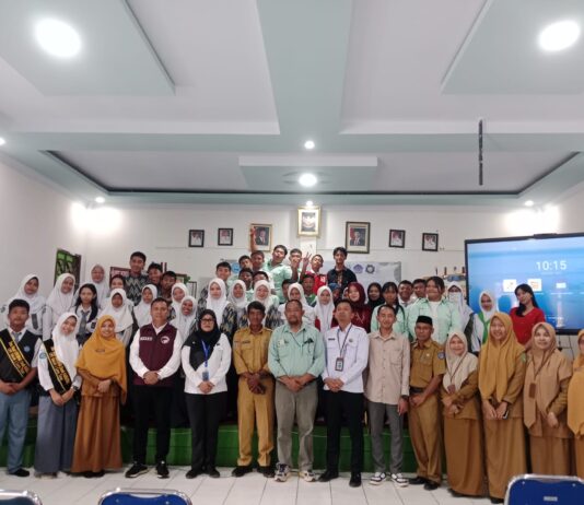 Langkah Awal Mewujudkan Generasi Emas: SMAN 1 Luwu Timur Sambut Tim Visitasi Sekolah BERSINAR