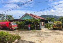 Pasca Banjir PT. PUL Turunkan Langsung 2 Unit Water Tank untuk Membantu Warga