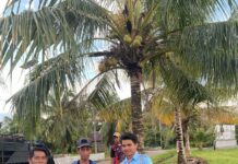 Manajemen dan Karyawan PT CLM Serahkan Tujuh Ekor Sapi Kurban di Wilayah Pemberdayaan