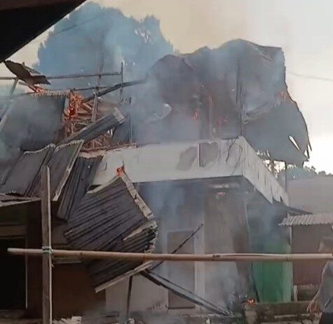 Rumah Warga di Korololaki Morowali Utara Terbakar, Api Berhasil Dipadamkan Damkar