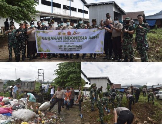Jelang HUT Bhayangkara ke-80, Polri-TNI dan Warga Gotong Royong Bersihkan Pasar Ponteoa