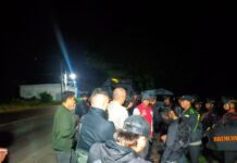 Cegah Konflik Antar Kelompok, Wakapolres Luwu Utara Lakukan Pendekatan Kepada Massa di Bone-Bone