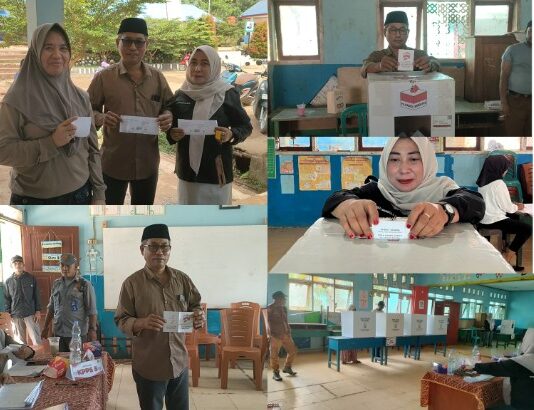 Calon Kepala Desa Ganda-Ganda Haeruddin Azis Bersama Istri Gunakan Hak Pilih di TPS 2 SDN Ganda-Ganda