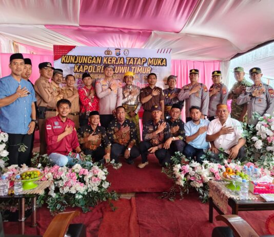 Kunker di Polsek Wotu, Kapolres Luwu Timur Minta Kades Aktifkan Siskamling