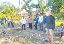 Camat Malangke Bersama Kapolsek Tinjau Lokasi Kebakaran di Desa Tingkara, Berikan Dukungan Moril bagi Korban