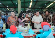Tinjau PT Pan Brothers Tbk, Menaker Soroti Komitmen Perusahaan Mempekerjakan Penyandang Disabilitas