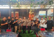 Kasat Lantas dan Kanit Regident Polres Lutra Silaturahmi dengan Awak Media, Ajak Perkuat Kemitraan