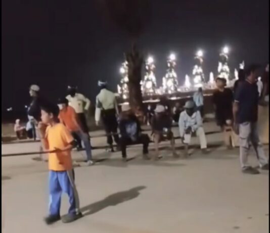 Masyarakat Demo PT IHIP : Tiap Hari Makan Debu