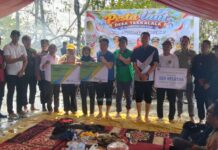 Bupati Serahkan BPJS Ketenagakerjaan kepada 509 Warga Desa Takkalala, Nelayan Kini Lebih Terlindungi dari Risiko Kerja
