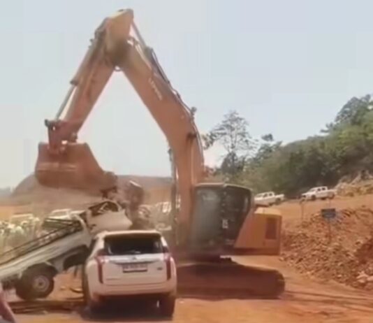 Protes Debu Tambang PT Askon di Konut Ricuh, Warga Rusak dan Bakar Mobil, Ada Korban Luka !