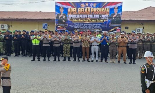 Kapolres Bone Pimpin Apel Ops Patuh 2026, AKBP Astoto Budi Rahmantyo Minta Personil Bekerja Profesional